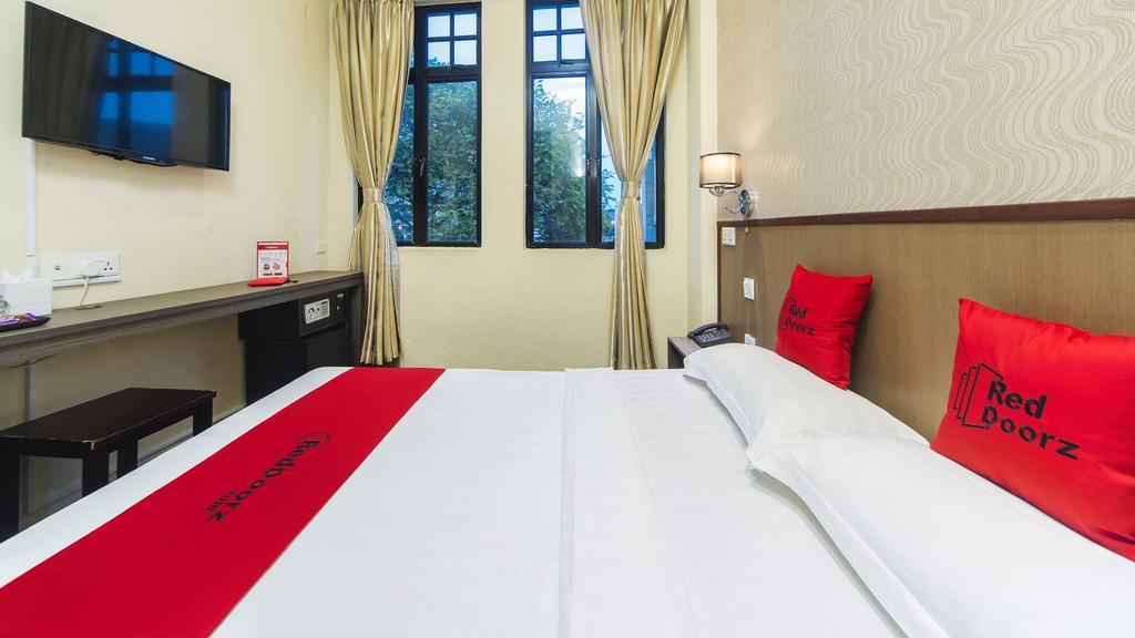 Reddoorz Near Lavender Street Hotel 3*