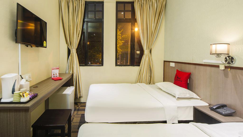 Reddoorz Near Lavender Street Hotel