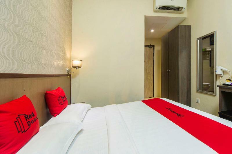 Reddoorz Near Lavender Street 3*